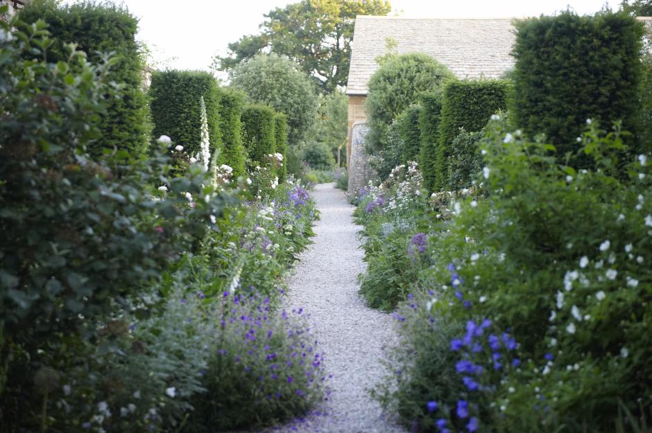 Modern Country Garden: Jinny Blom Garden Design